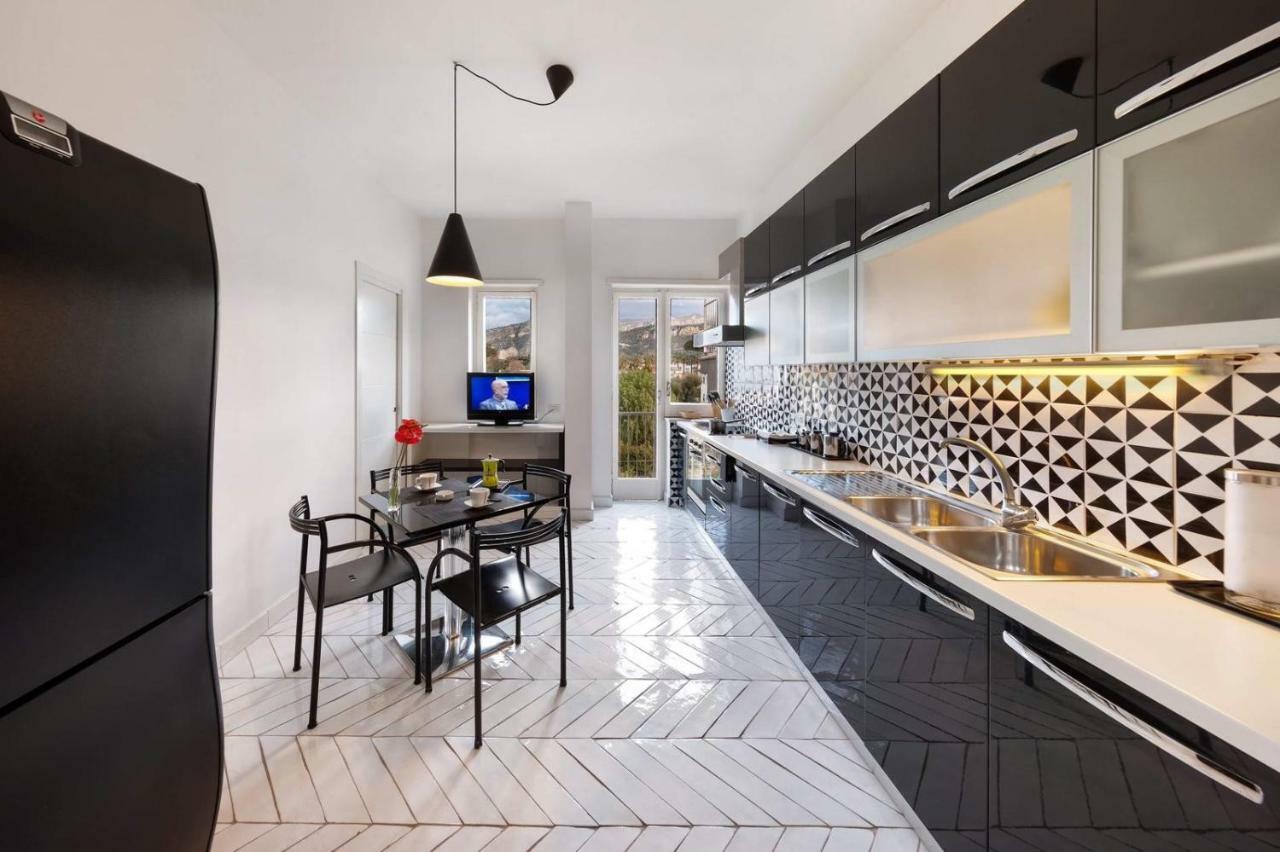 Appartamento Lory House Sorrento Esterno foto