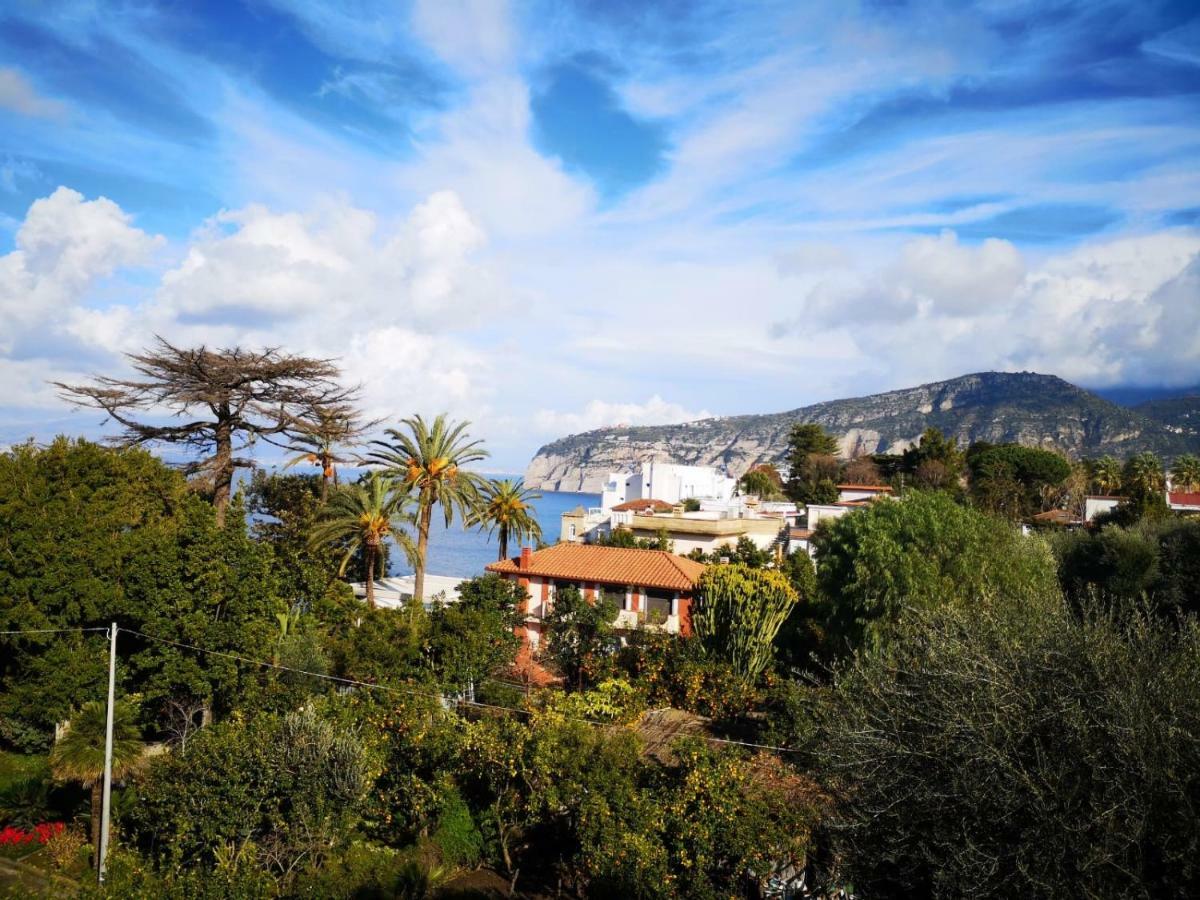 Appartamento Lory House Sorrento Esterno foto