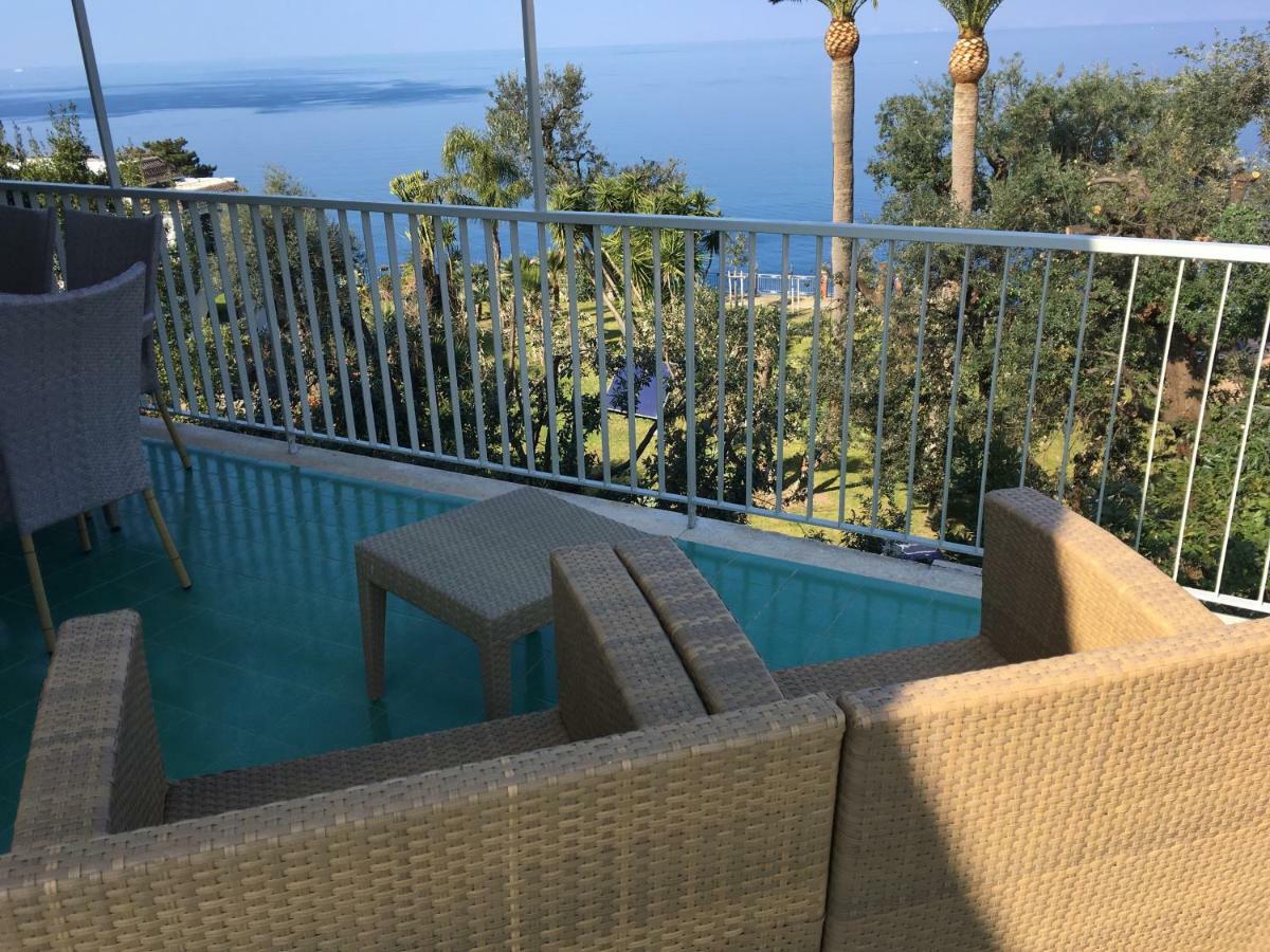 Appartamento Lory House Sorrento Esterno foto